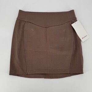 Lululemon Scuba‎ HR Mini Skirt Taupe Brown Cotton Fleece LW8ALSS Size S NEW